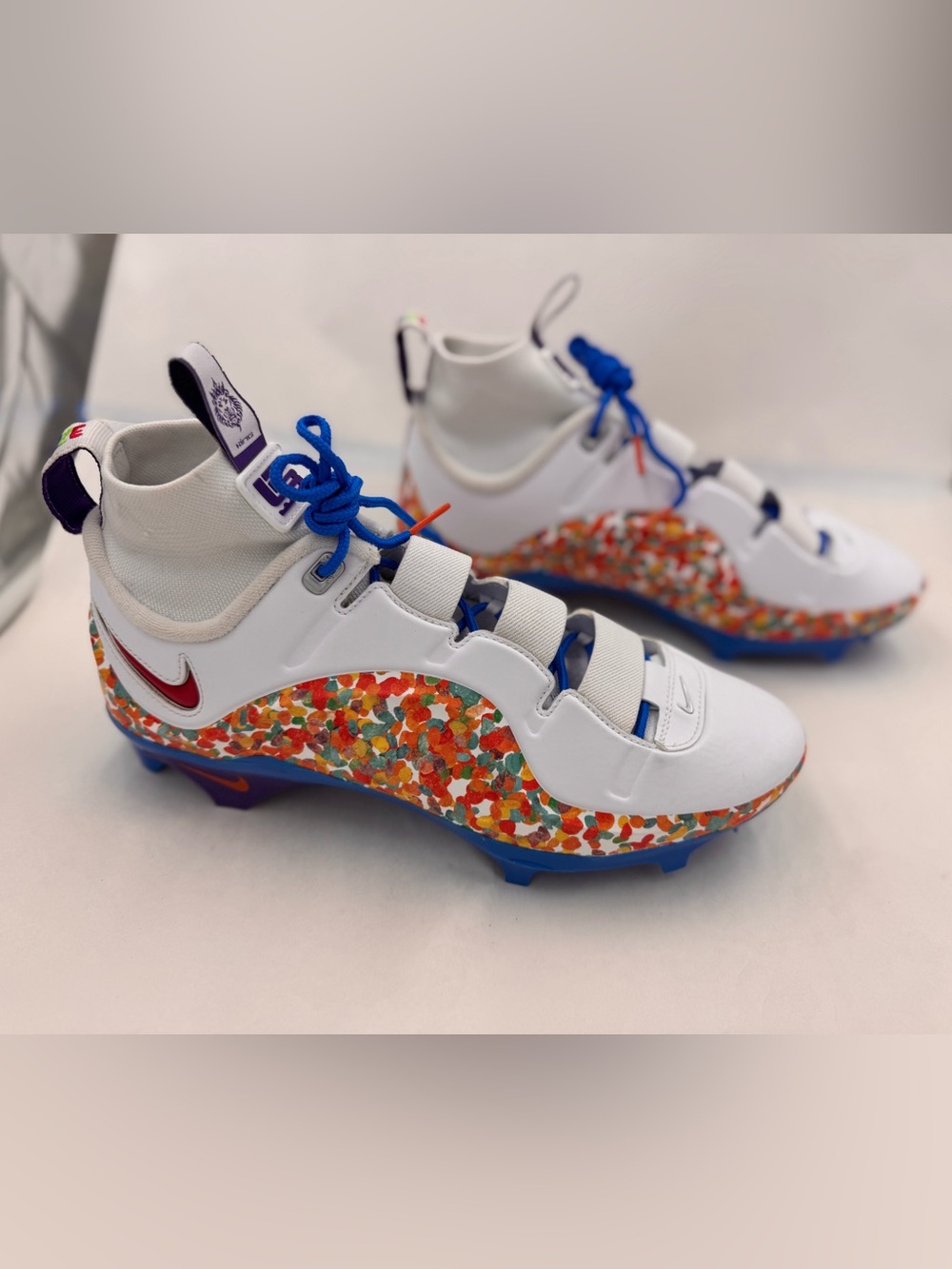 Nike LeBron IV 4 Menace 3 Fruity Pebbles  Football Cleats Men’s 10.5, NEW NWOT - Picture 15 of 16